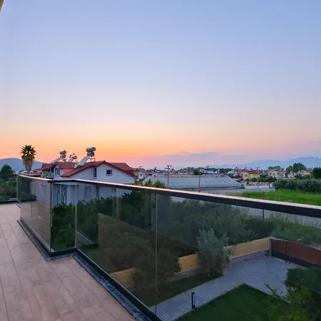 Merkez Tulipa 2 فيلة فتحية